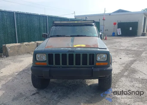 2000 Jeep Cherokee Sport from USA, damaged, VIN 1J4FF48S8YL242593